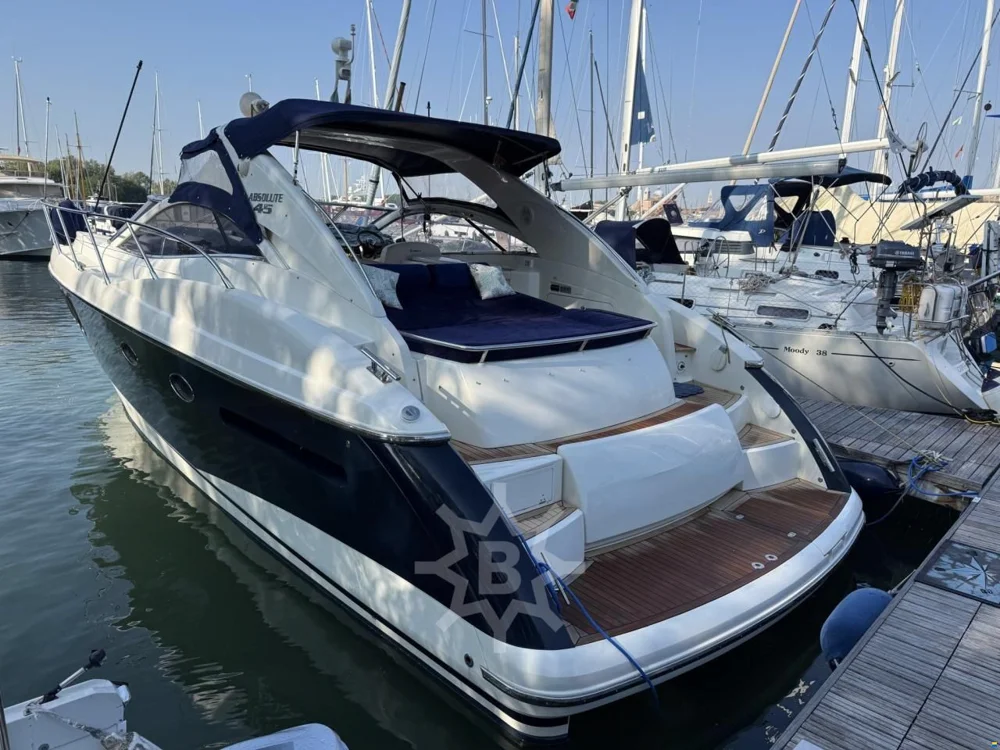 BoatPhoto.alt