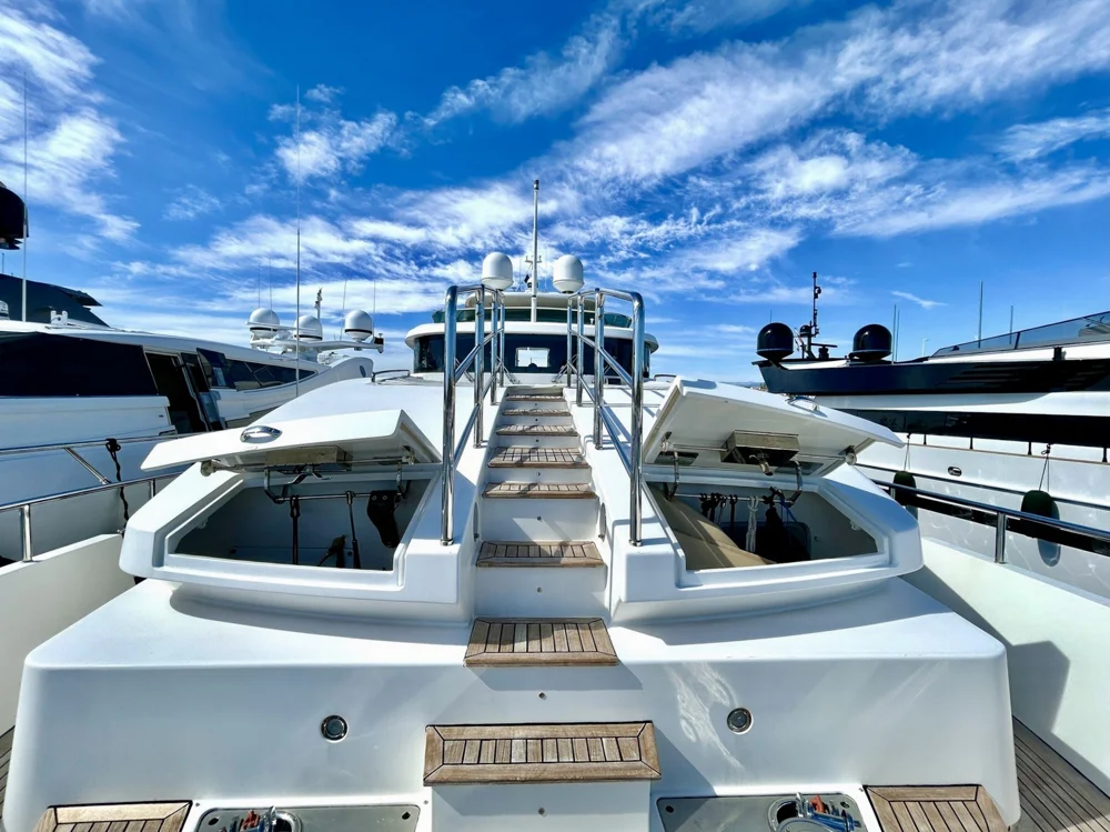 BoatPhoto.alt