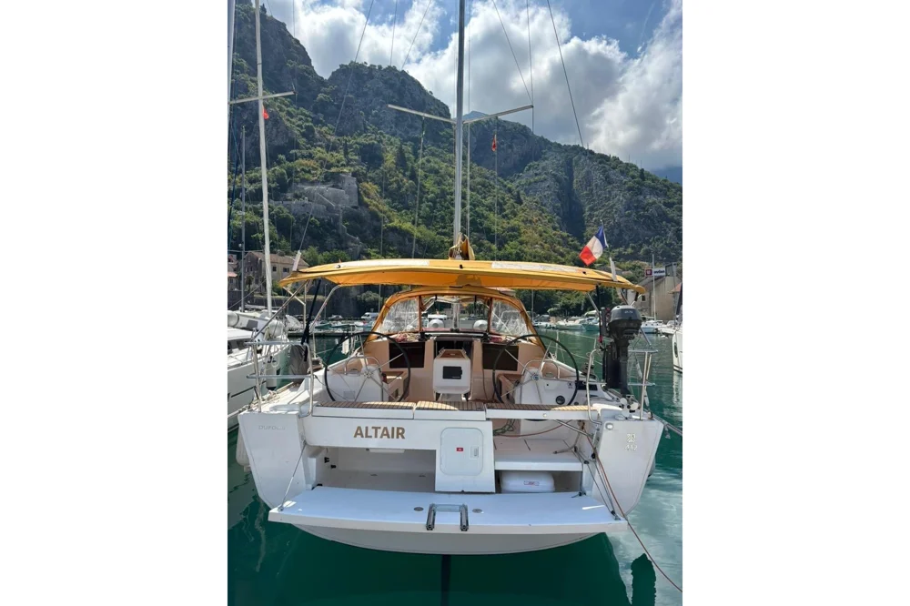 BoatPhoto.alt
