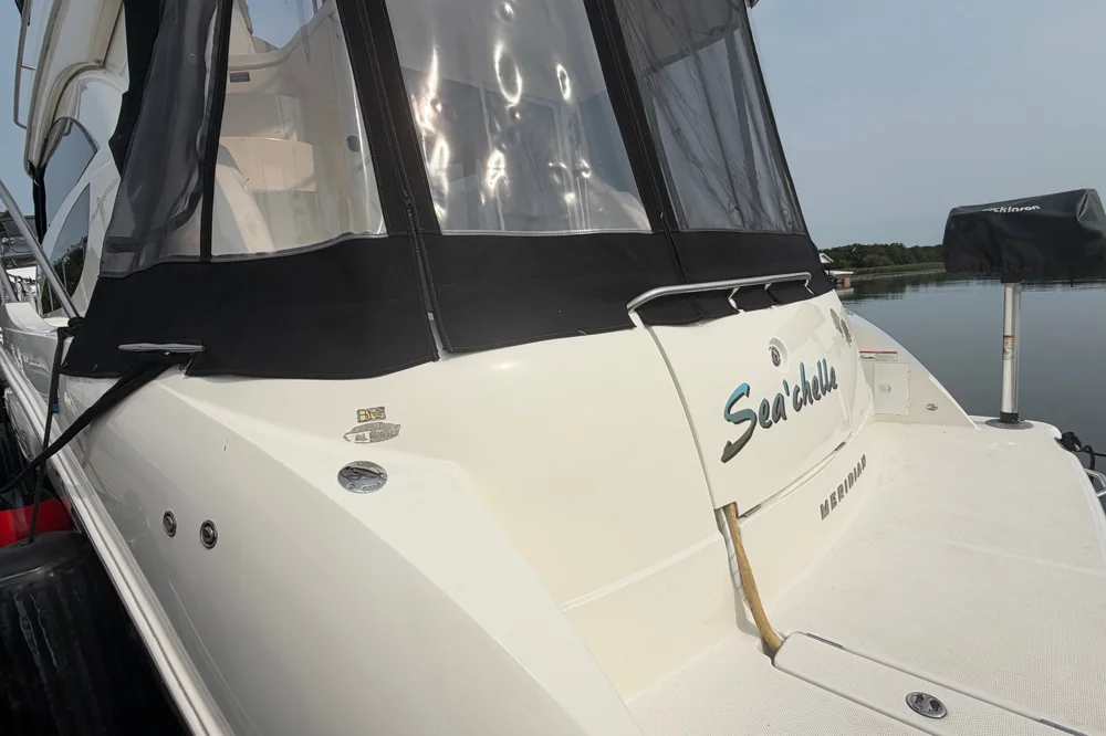 BoatPhoto.alt