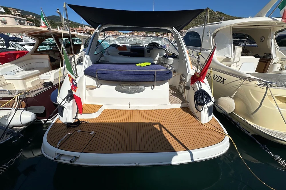 BoatPhoto.alt