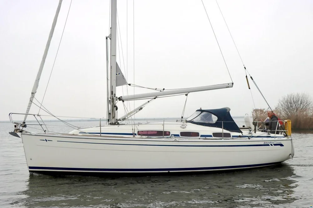 BoatPhoto.coverAlt