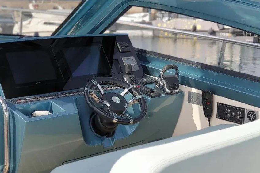 BoatPhoto.alt