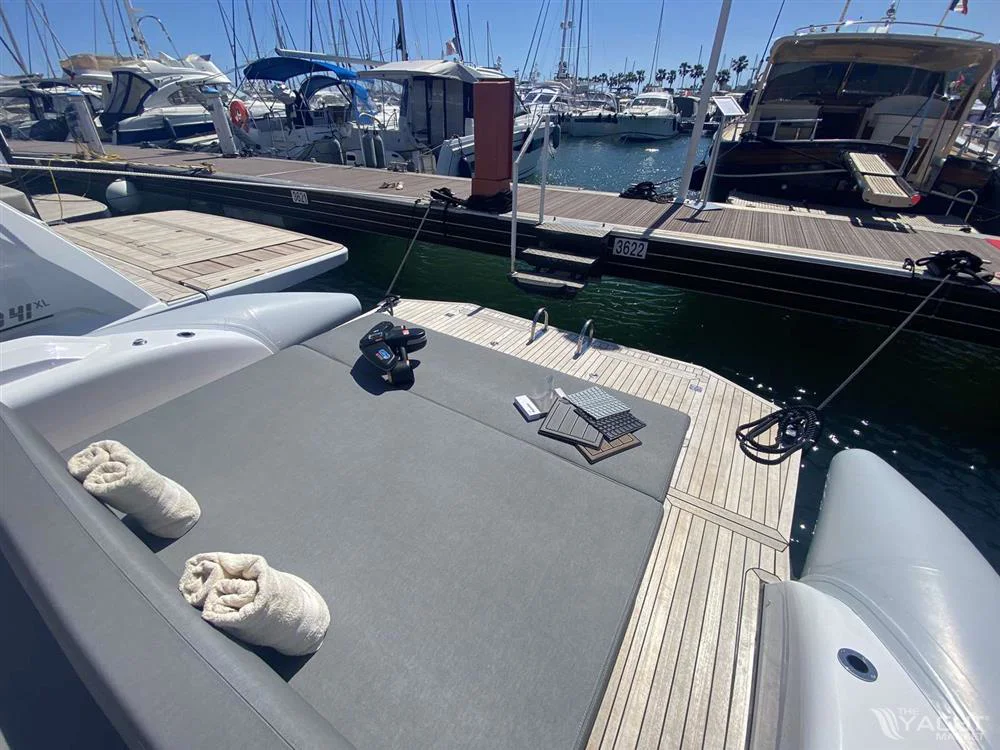 BoatPhoto.alt