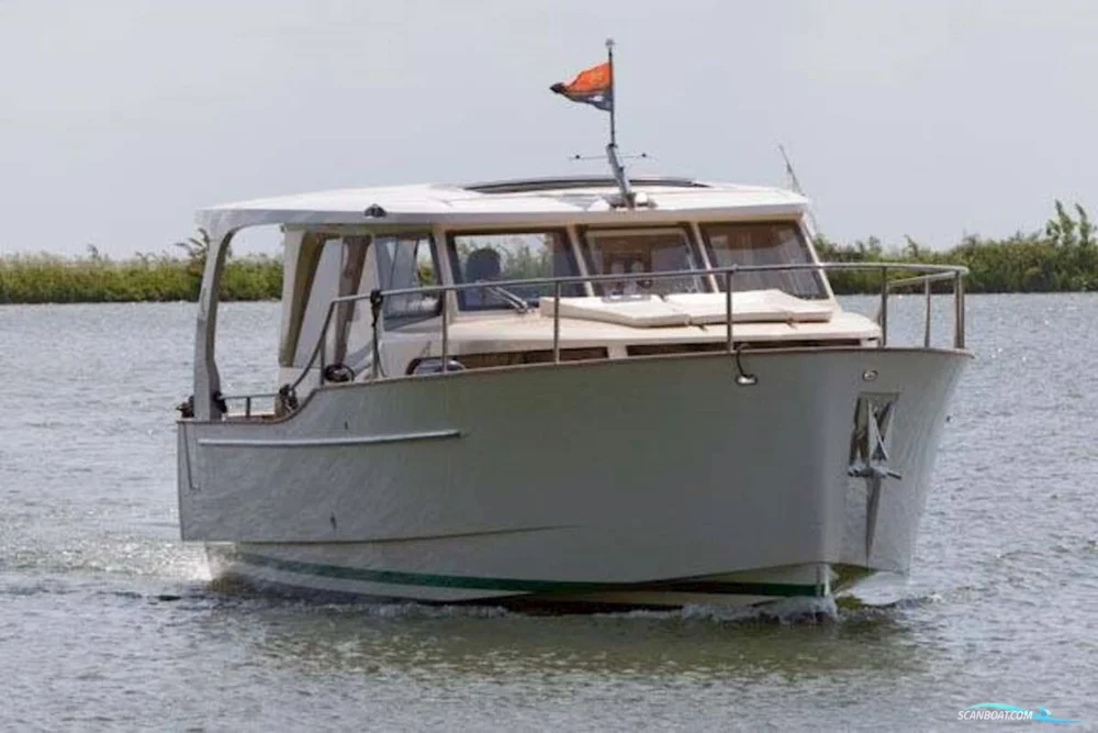 BoatPhoto.coverAlt