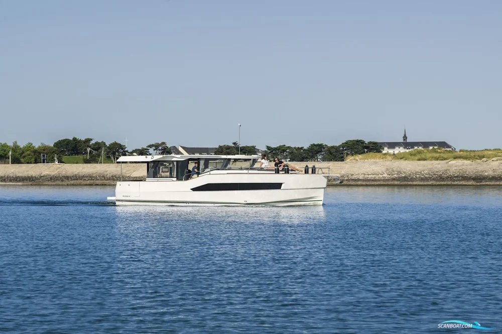 BoatPhoto.alt