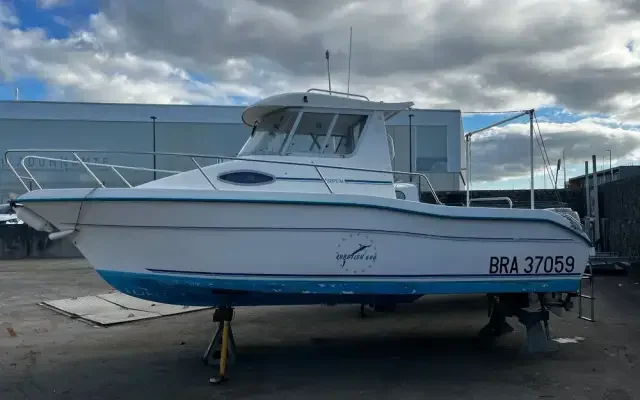 BoatPhoto.alt