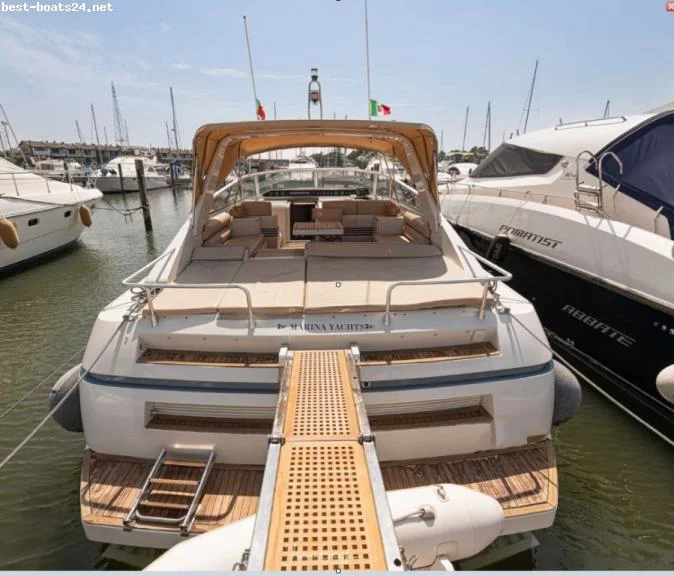 BoatPhoto.alt