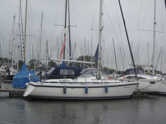 BoatPhoto.coverAlt