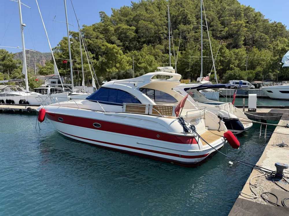 BoatPhoto.alt