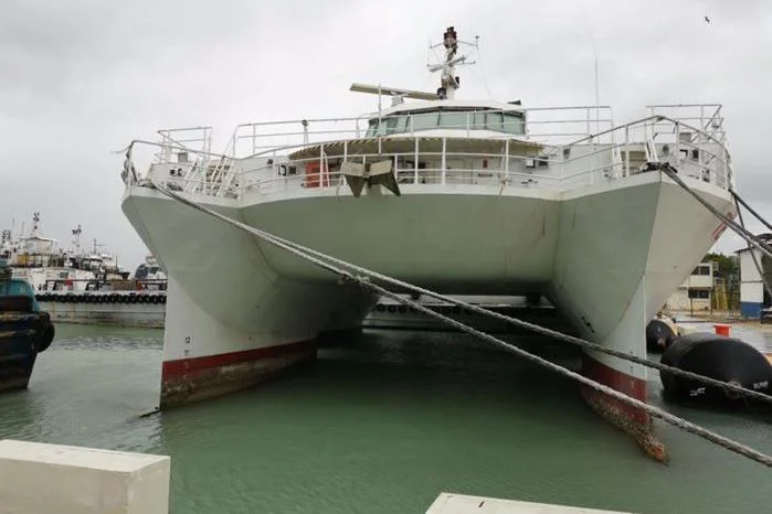 BoatPhoto.alt
