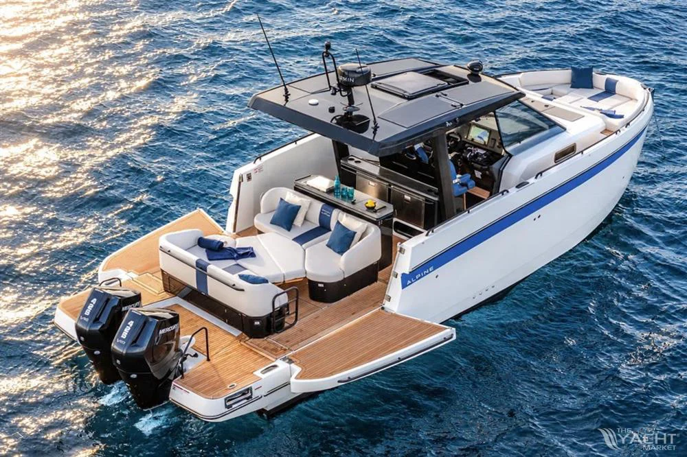 2026 BENETEAU Gran Turismo 40 Open for sale in United Kingdom, photo 2 of 5