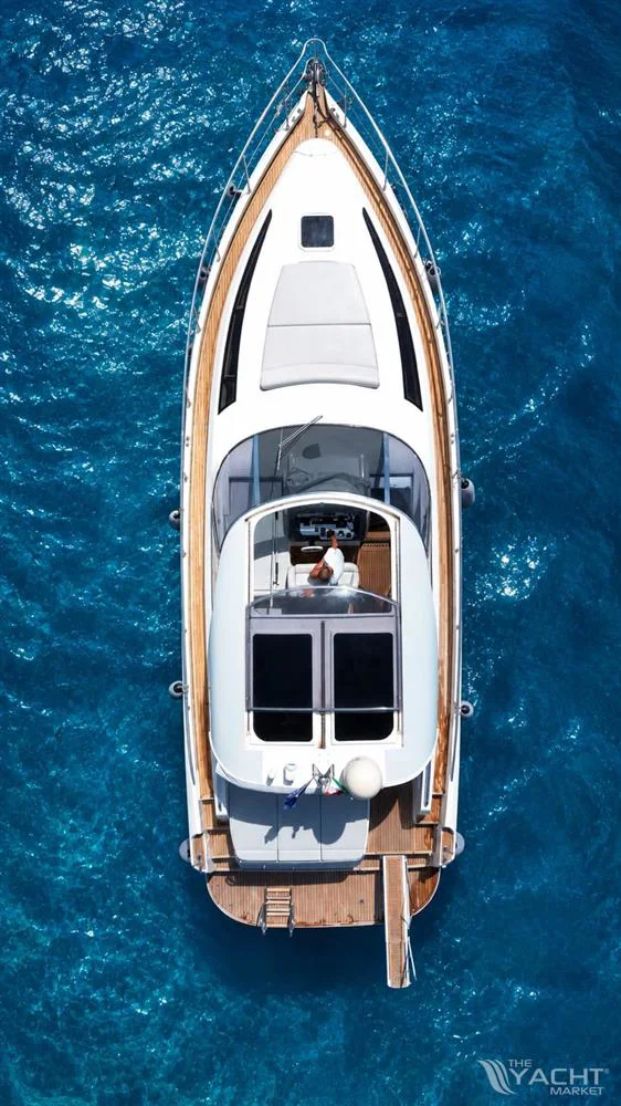 BoatPhoto.alt