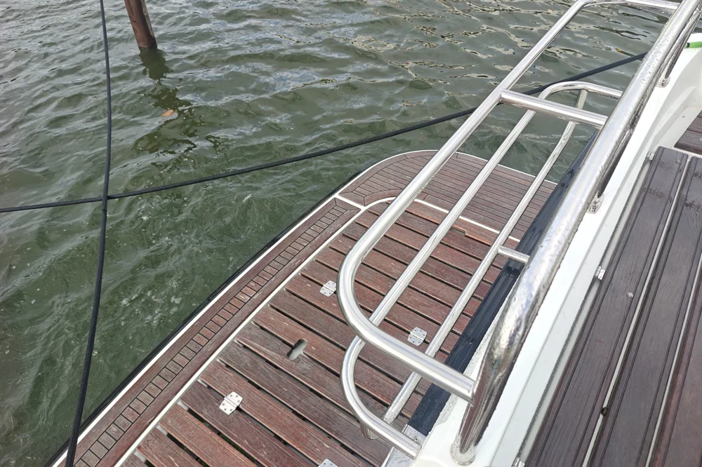 BoatPhoto.alt