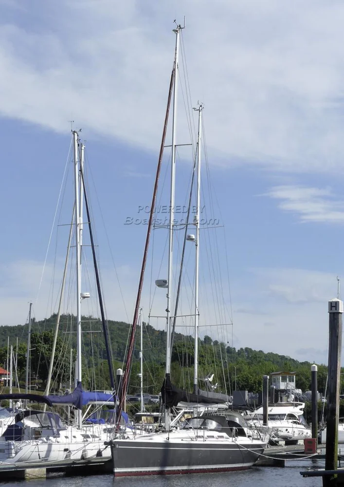 BoatPhoto.alt