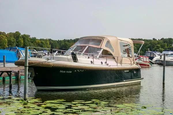 BoatPhoto.coverAlt