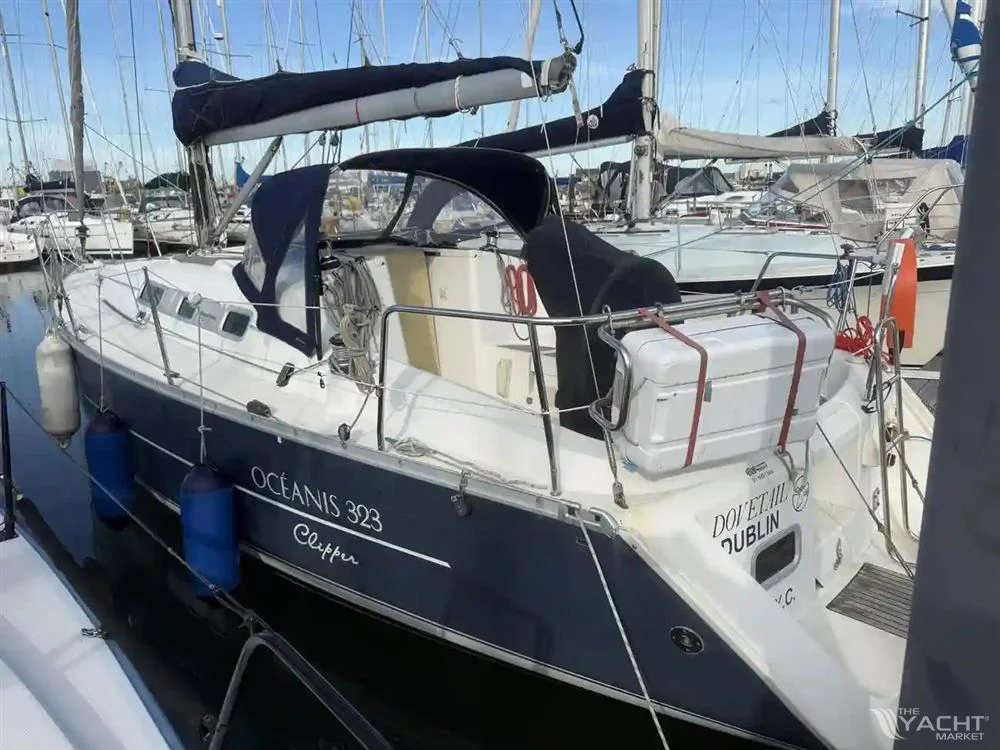 BoatPhoto.alt