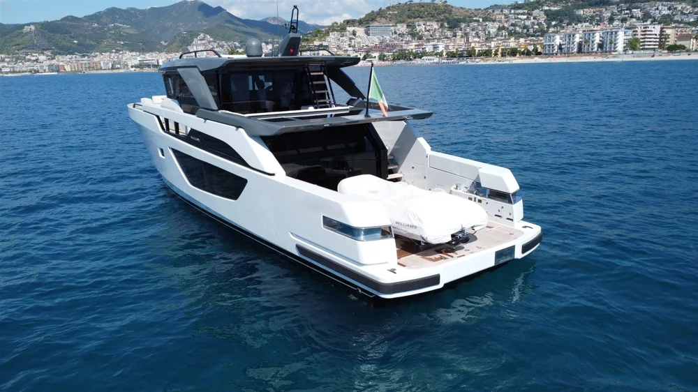 BoatPhoto.alt