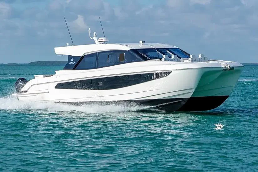 BoatPhoto.coverAlt