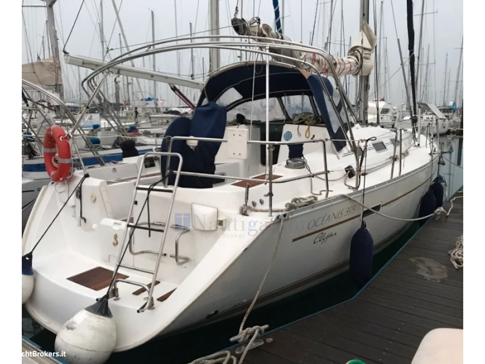 BoatPhoto.alt