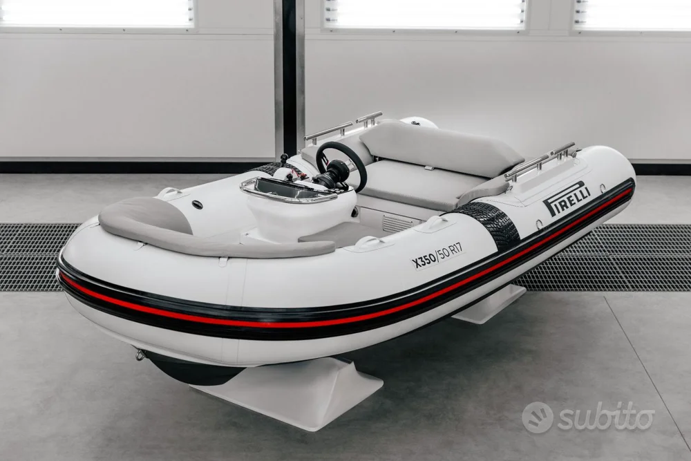 BoatPhoto.coverAlt