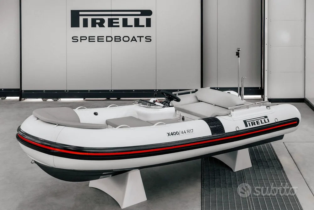 BoatPhoto.coverAlt