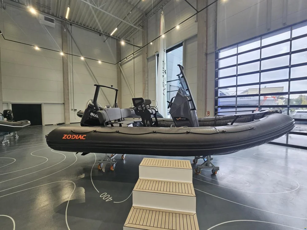 BoatPhoto.coverAlt