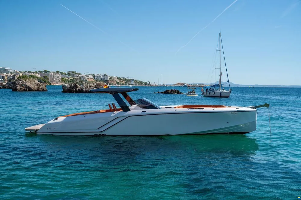 2026 Frauscher 1212 Ghost Air for sale in Spain, photo 2 of 5