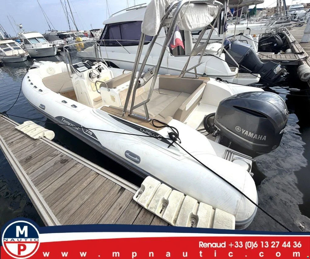 BoatPhoto.coverAlt