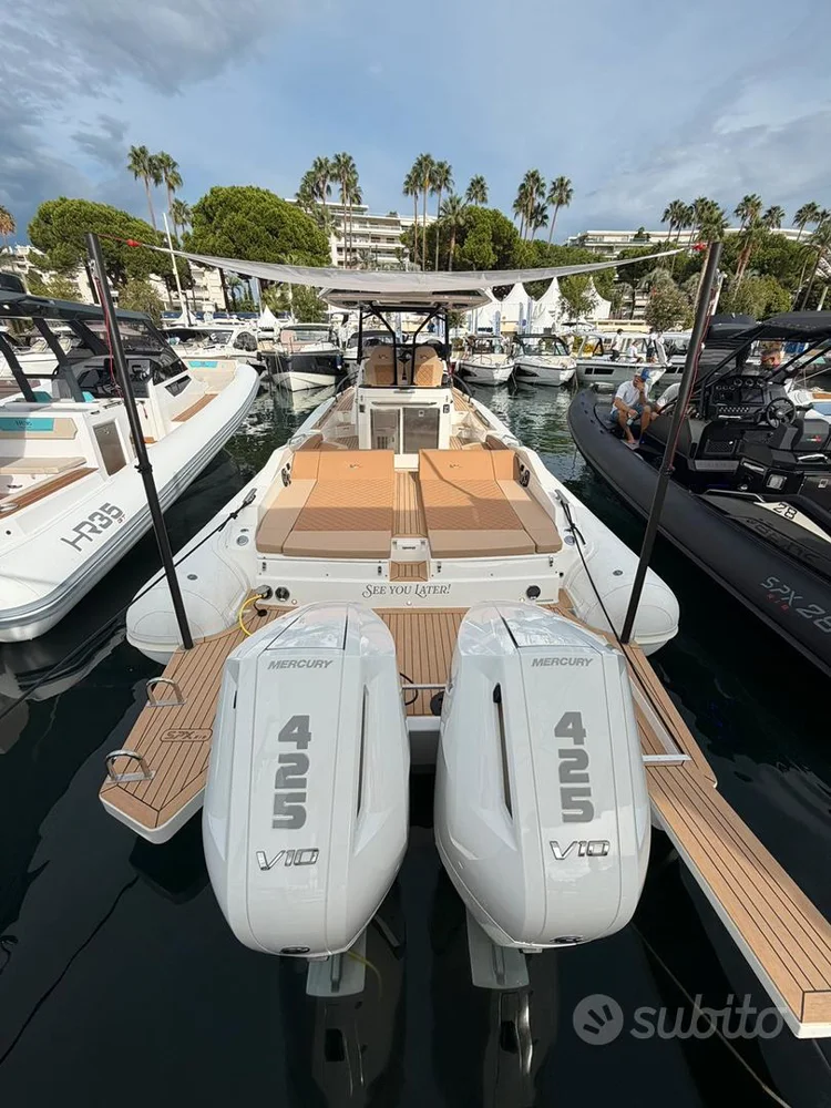 BoatPhoto.coverAlt