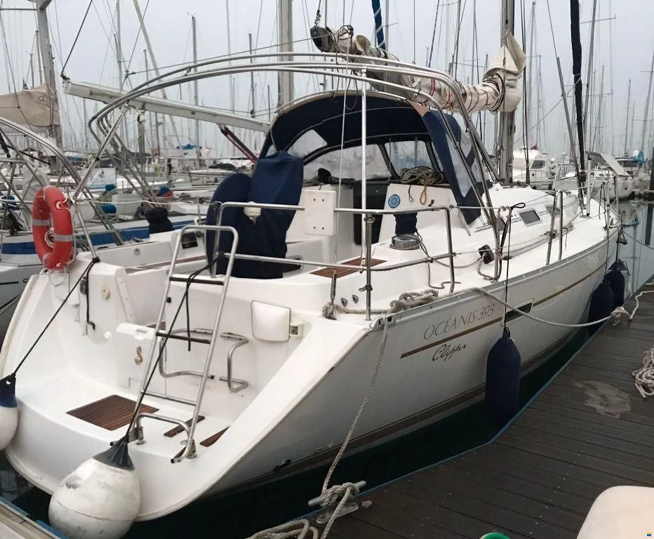 BoatPhoto.alt
