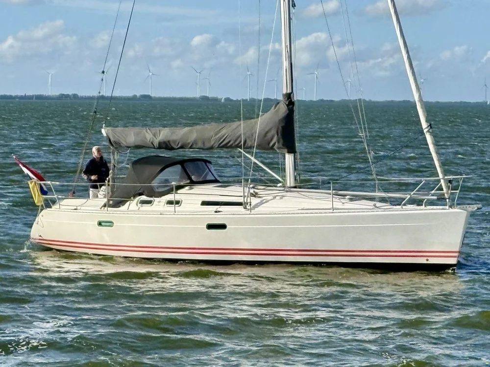 BoatPhoto.coverAlt