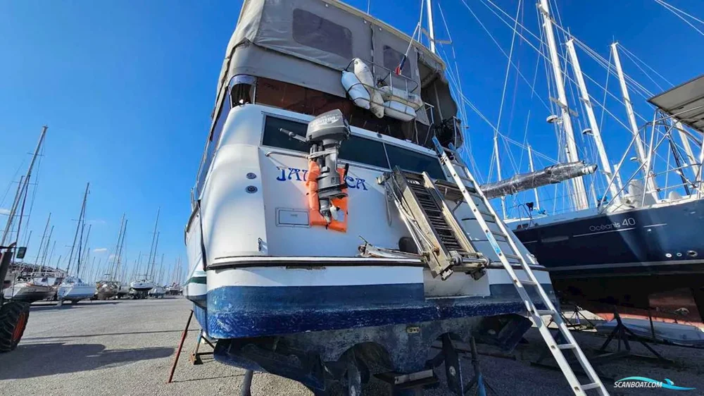 BoatPhoto.alt