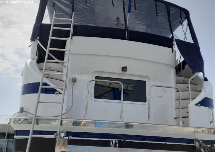 BoatPhoto.alt