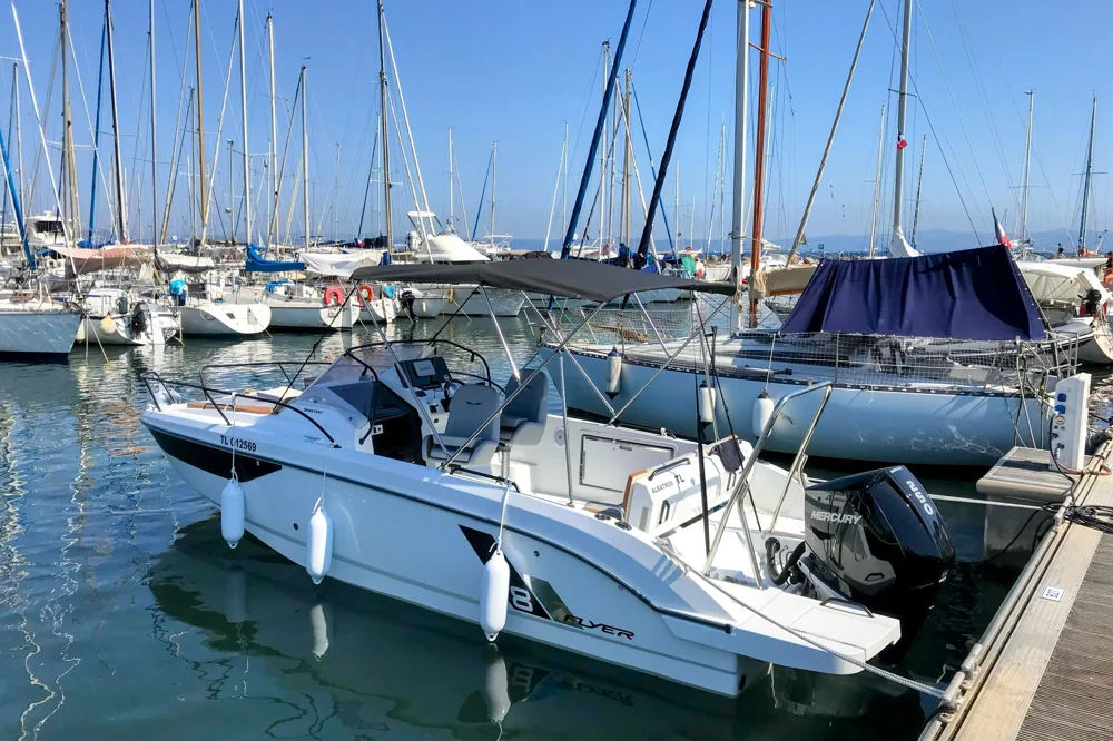 BoatPhoto.alt