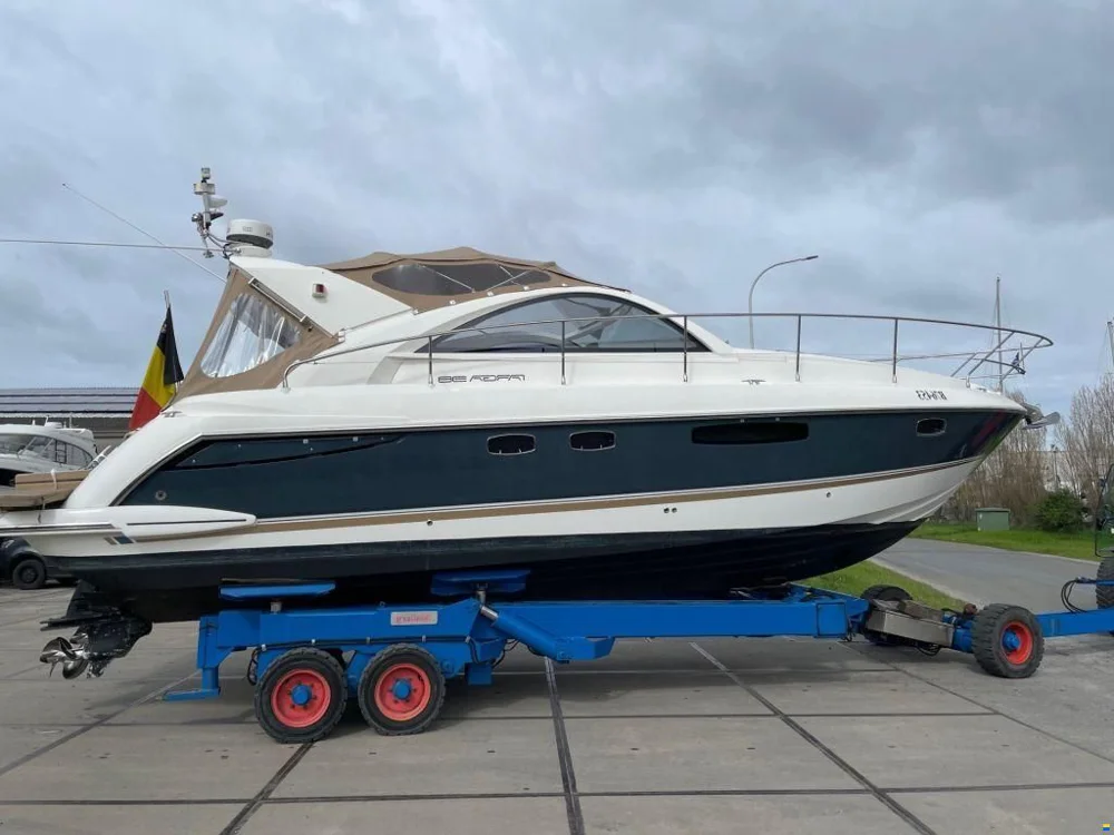 BoatPhoto.coverAlt