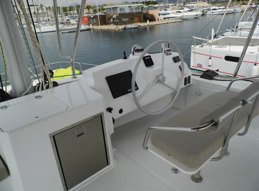 BoatPhoto.alt