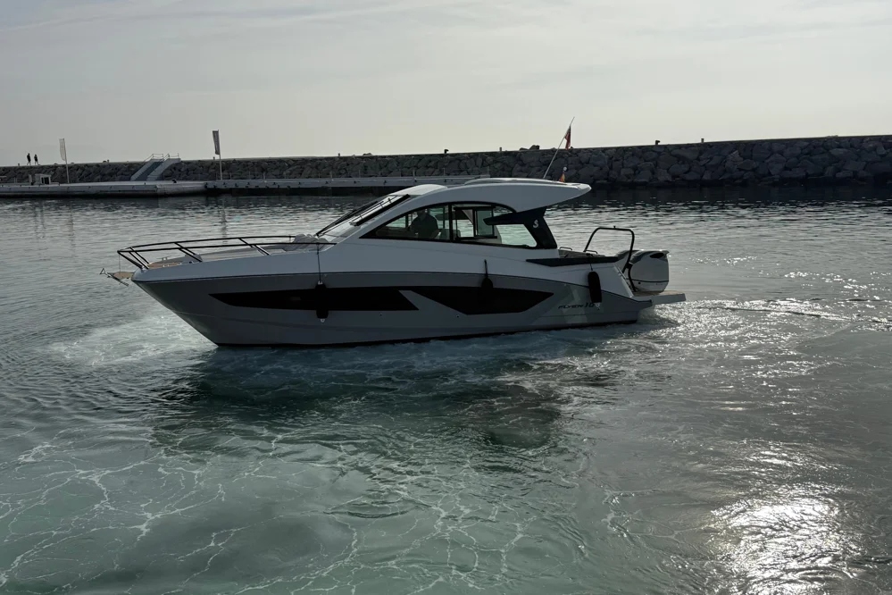 BoatPhoto.coverAlt