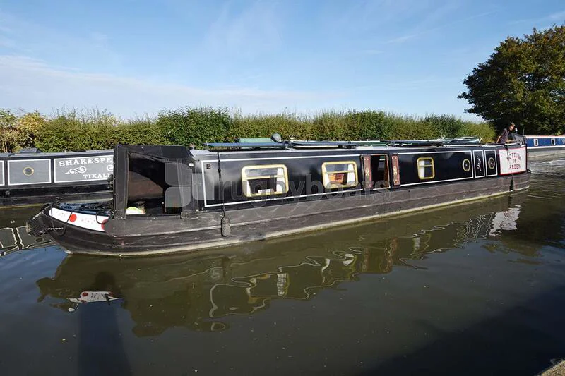 BoatPhoto.alt
