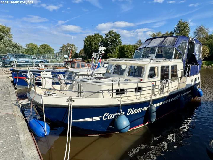BoatPhoto.alt