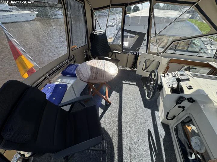 BoatPhoto.alt