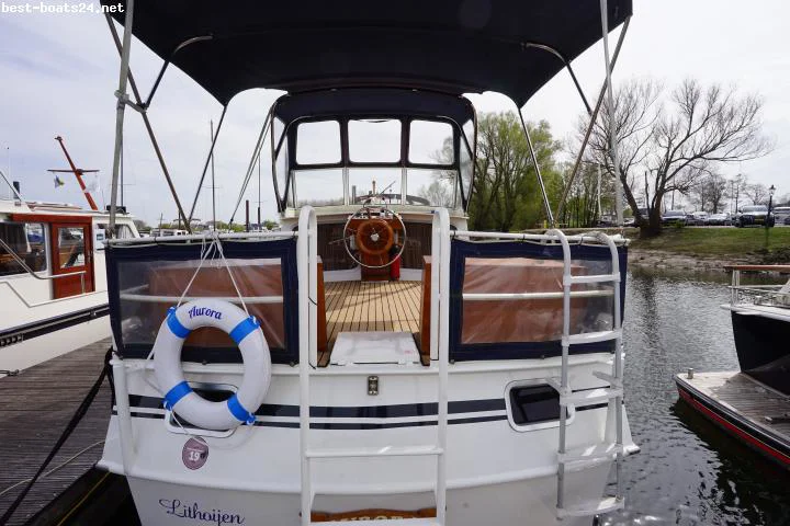 BoatPhoto.alt
