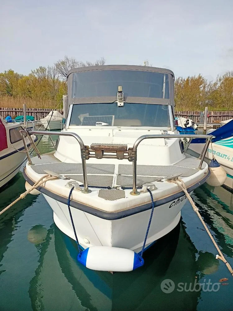 BoatPhoto.alt