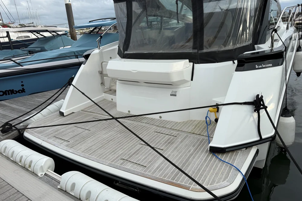BoatPhoto.alt