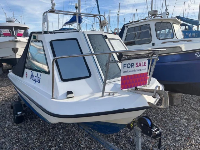 BoatPhoto.alt