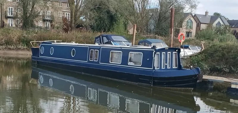 BoatPhoto.coverAlt