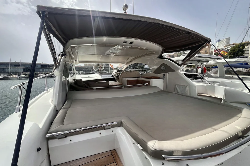 BoatPhoto.alt