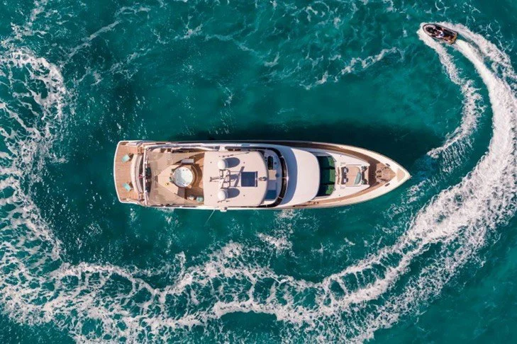 BoatPhoto.alt