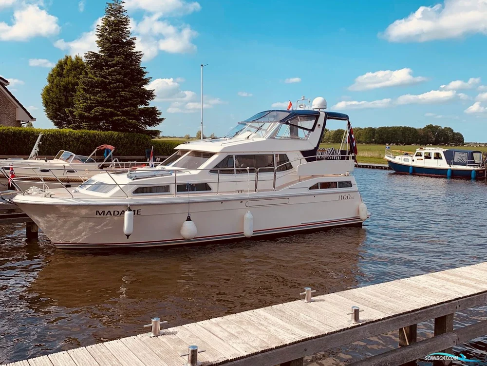 BoatPhoto.alt