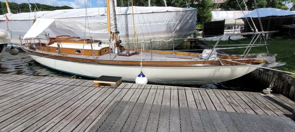 BoatPhoto.alt